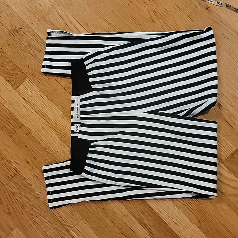 Black and white vertical stripe skinny pant